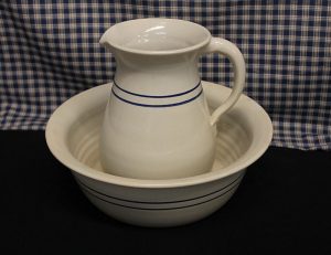 pitcher-bowl-blue-stripe