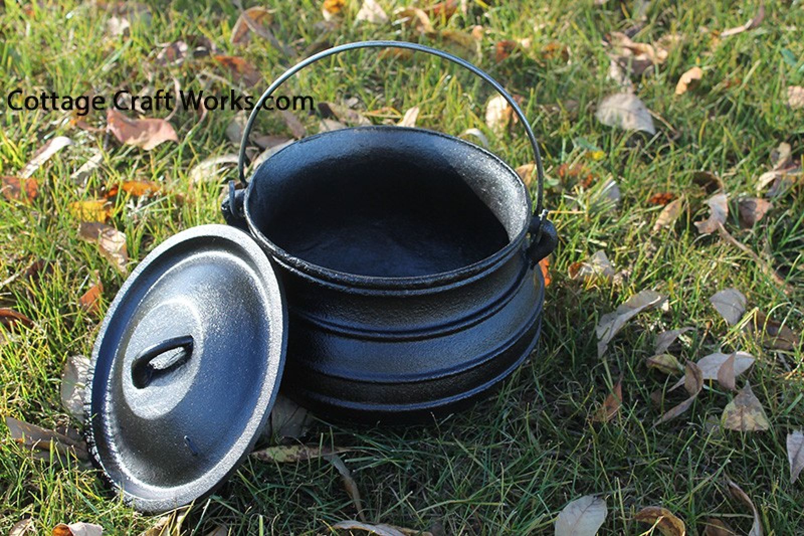 Flat Bottom #1 Cast Iron Kettle-5 Qt