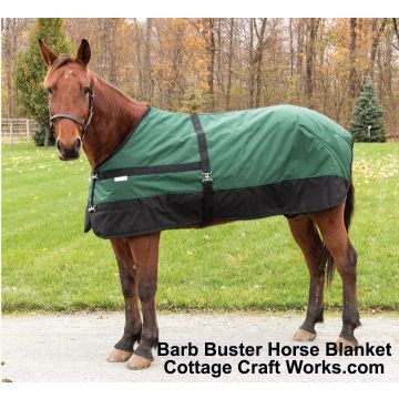 Amish handcrafted waterproof horse blanket in Hunter Green 1000 denier nylon