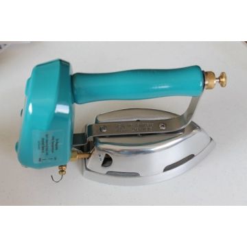 Self-Heating Gasoline Iron