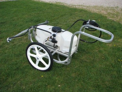 Wheeled Garden and Yard Sprayer